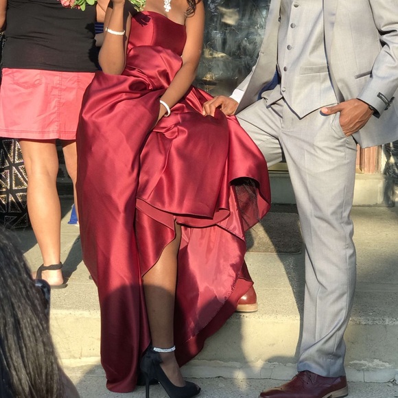 Dresses & Skirts - Prom dress